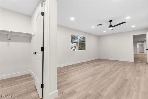 271 East Middleton Drive Henderson NV 89015