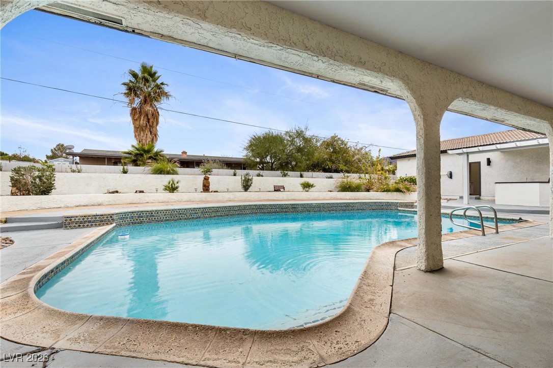 271 East Middleton Drive Henderson NV 89015