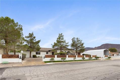271 East Middleton Drive Henderson NV 89015