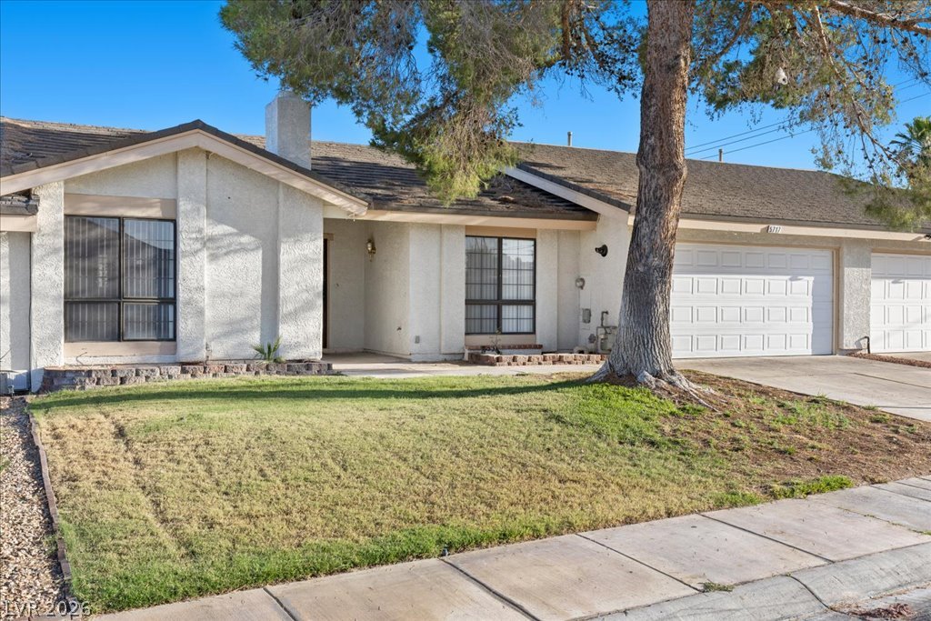 5717 Pearldrop Avenue Las Vegas NV 89107