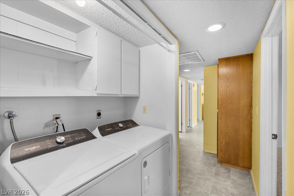 5717 Pearldrop Avenue Las Vegas NV 89107