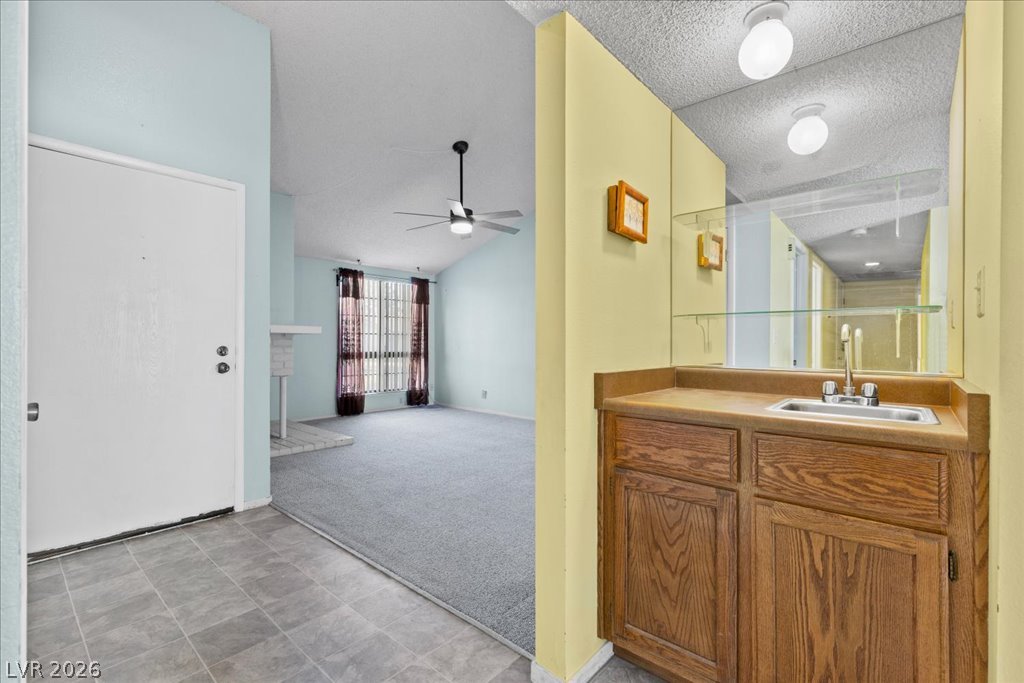 5717 Pearldrop Avenue Las Vegas NV 89107