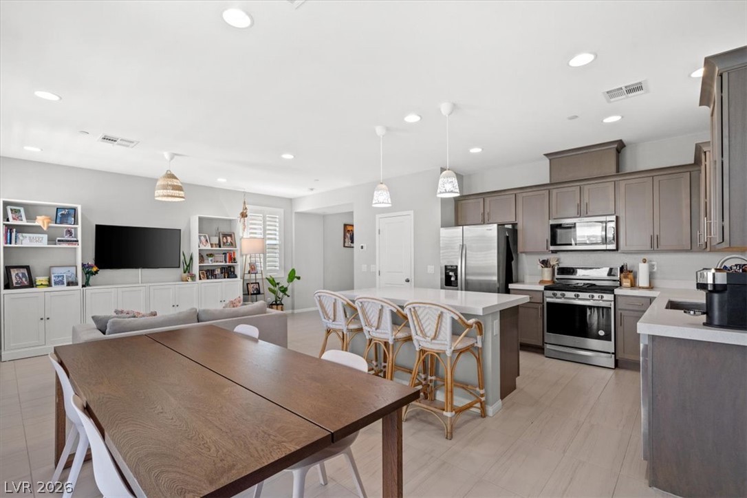 10596 Deibel Avenue Las Vegas NV 89166