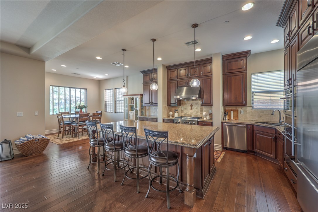 79 Rezzonico Drive Henderson NV 89011