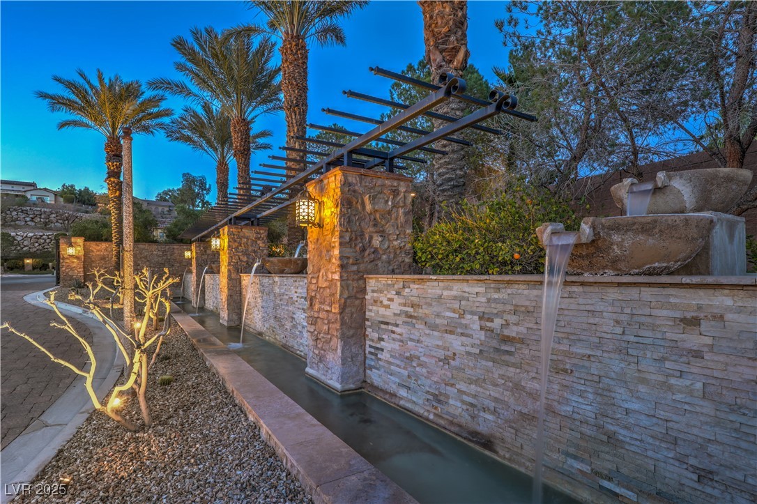 79 Rezzonico Drive Henderson NV 89011