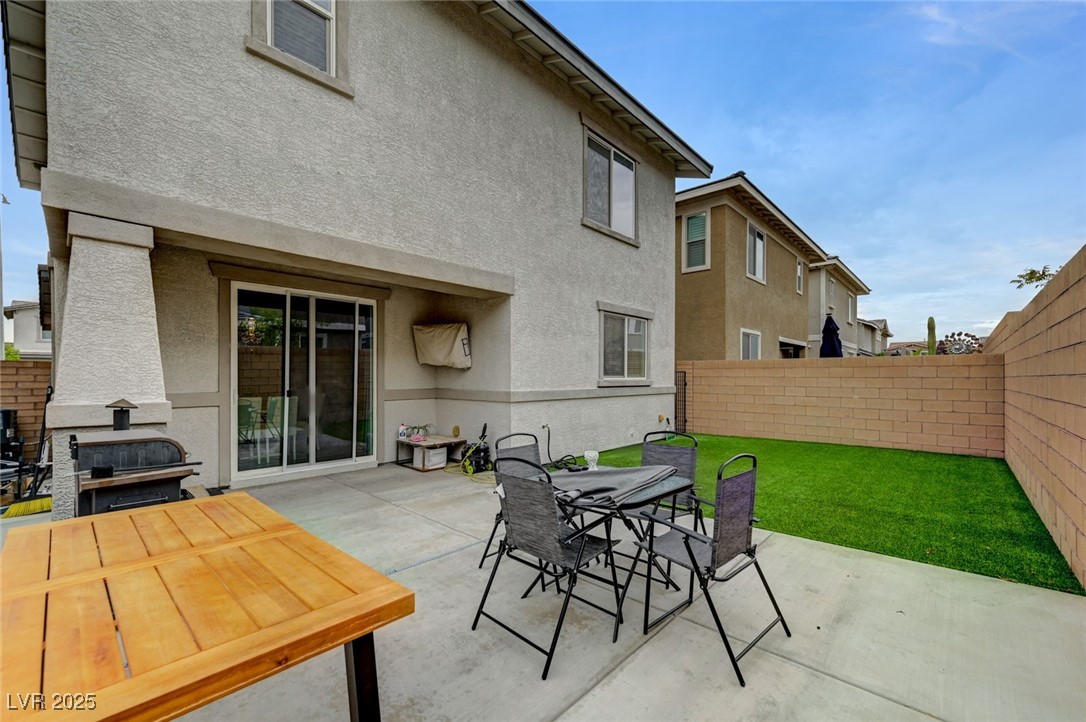 185 Lilt Avenue Henderson NV 89011
