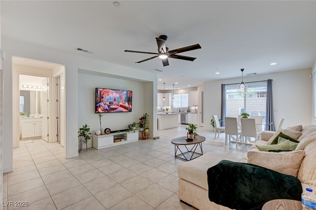 185 Lilt Avenue Henderson NV 89011