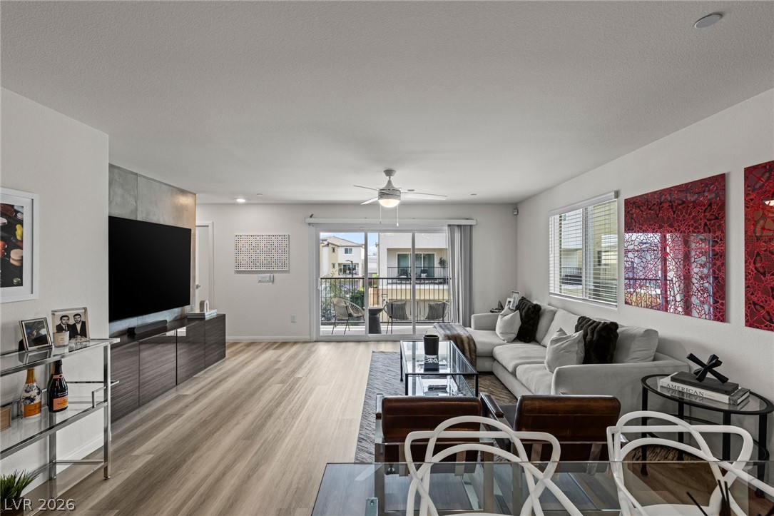 6829 Prairie Pearl Street Las Vegas NV 89148