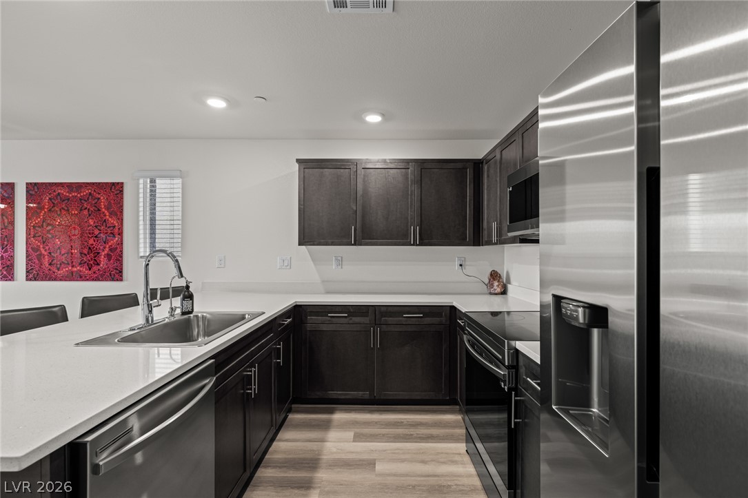 6829 Prairie Pearl Street Las Vegas NV 89148