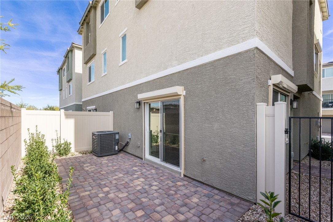 6829 Prairie Pearl Street Las Vegas NV 89148