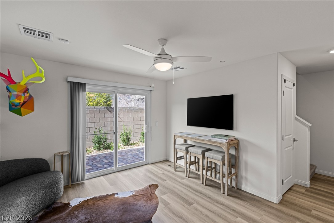 6829 Prairie Pearl Street Las Vegas NV 89148