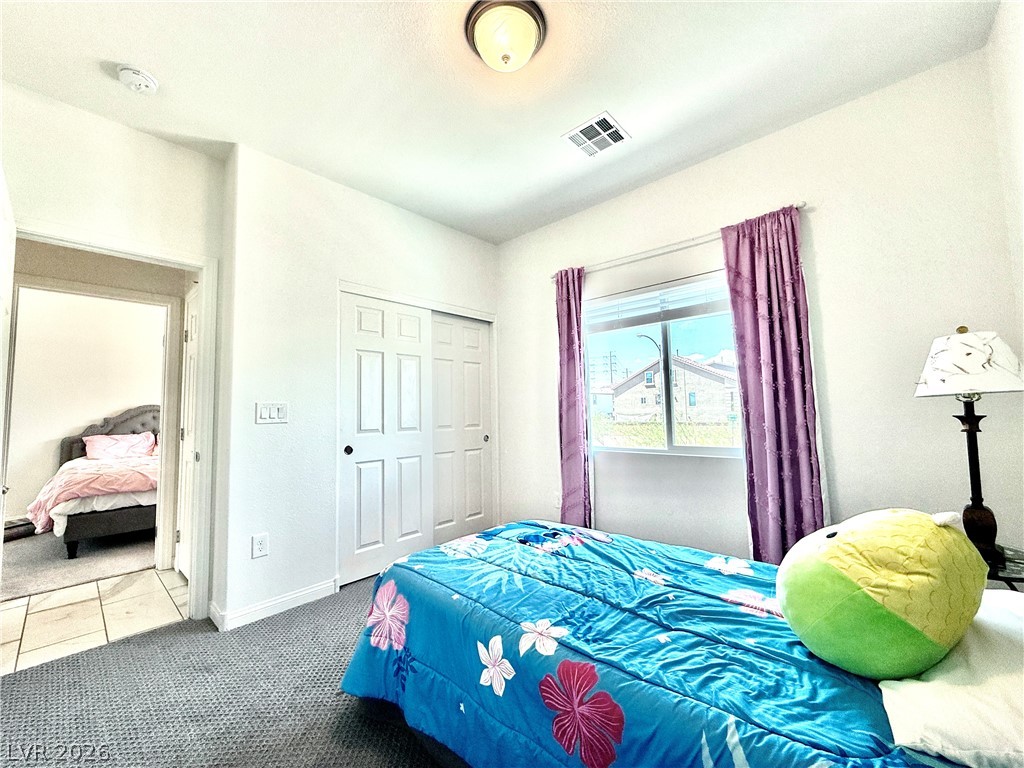 9831 Panther Hollow Street Las Vegas NV 89141