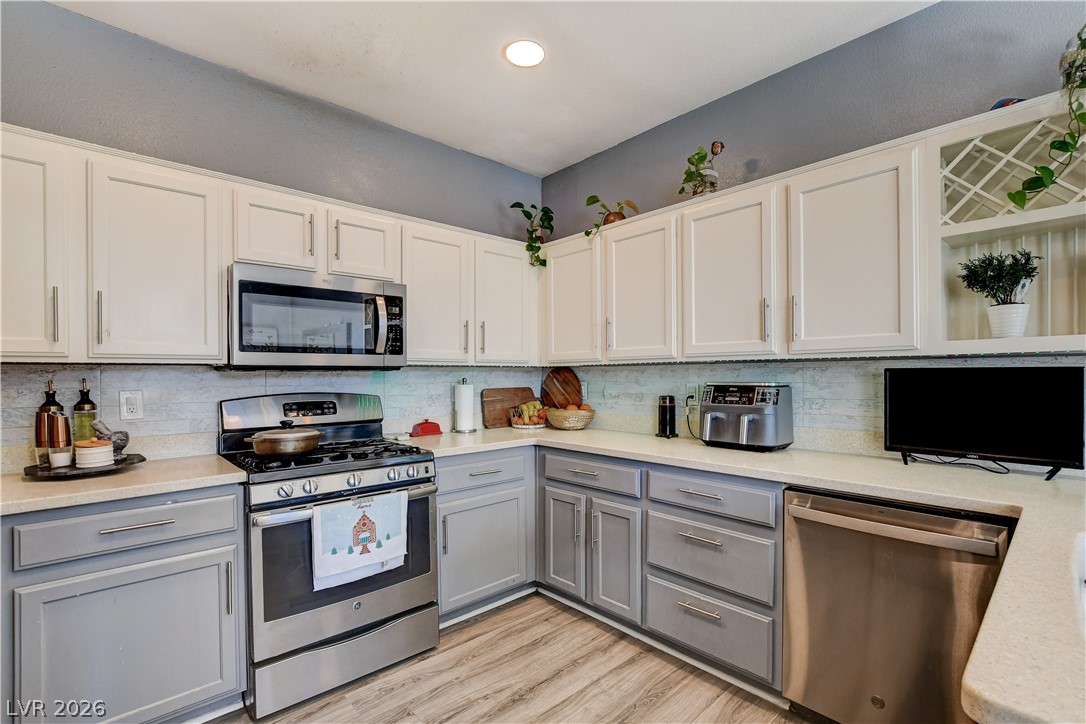 8671 Canfield Canyon Avenue Las Vegas NV 89178