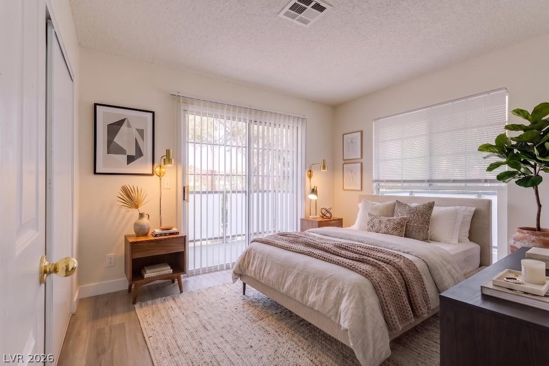 2140 Chertsey Drive B Las Vegas NV 89108