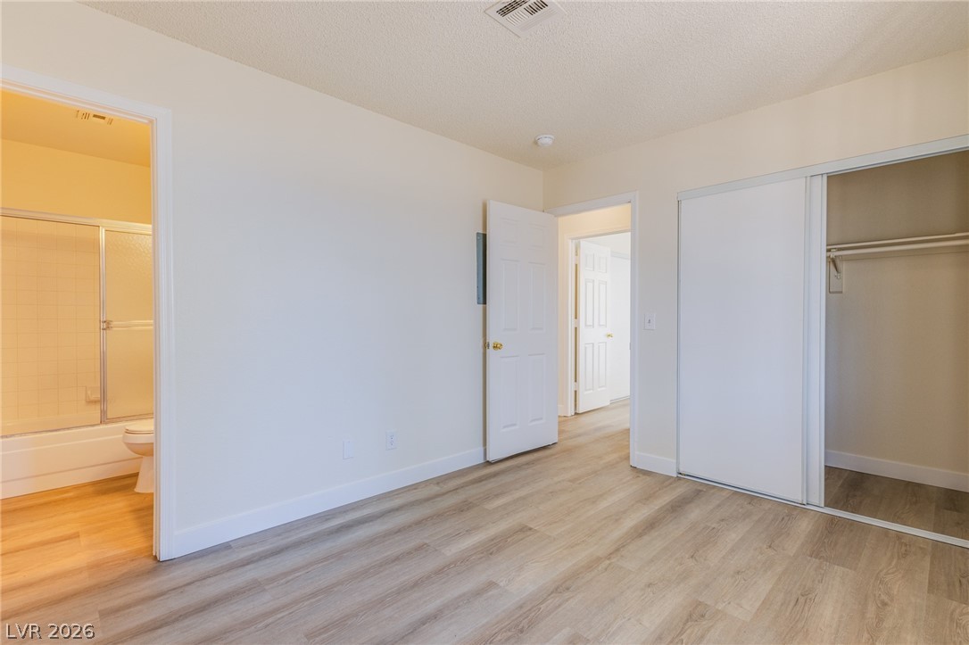 2140 Chertsey Drive B Las Vegas NV 89108