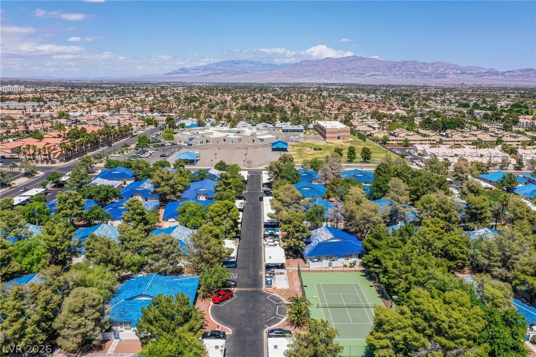 2140 Chertsey Drive B Las Vegas NV 89108