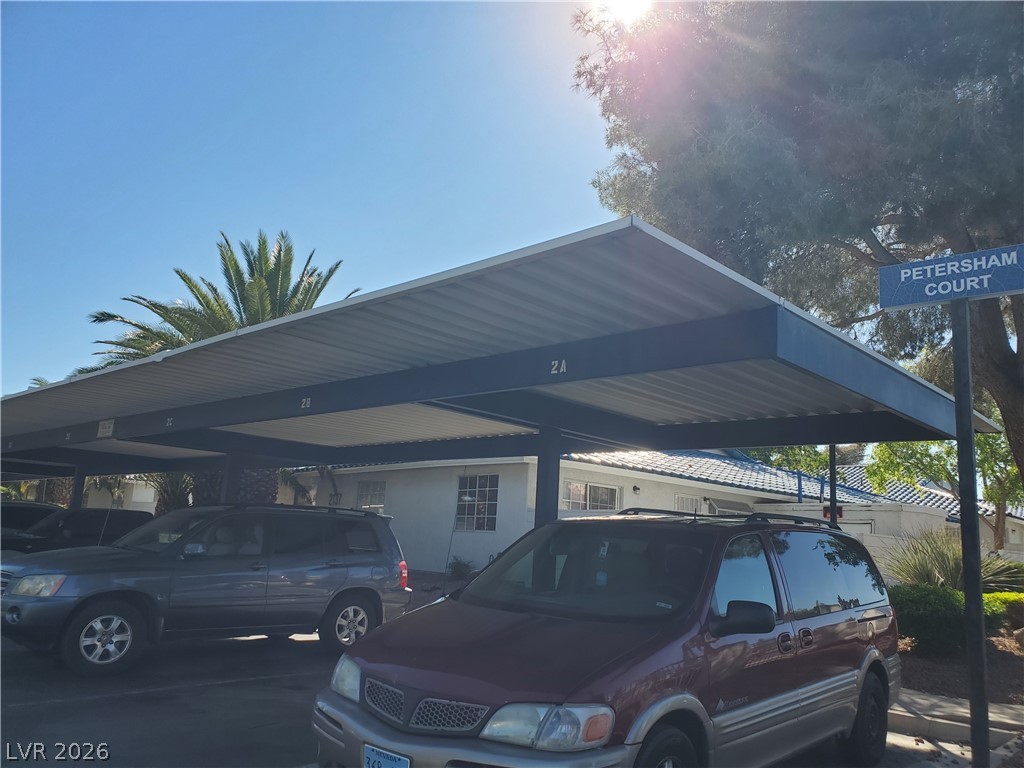 2140 Chertsey Drive B Las Vegas NV 89108