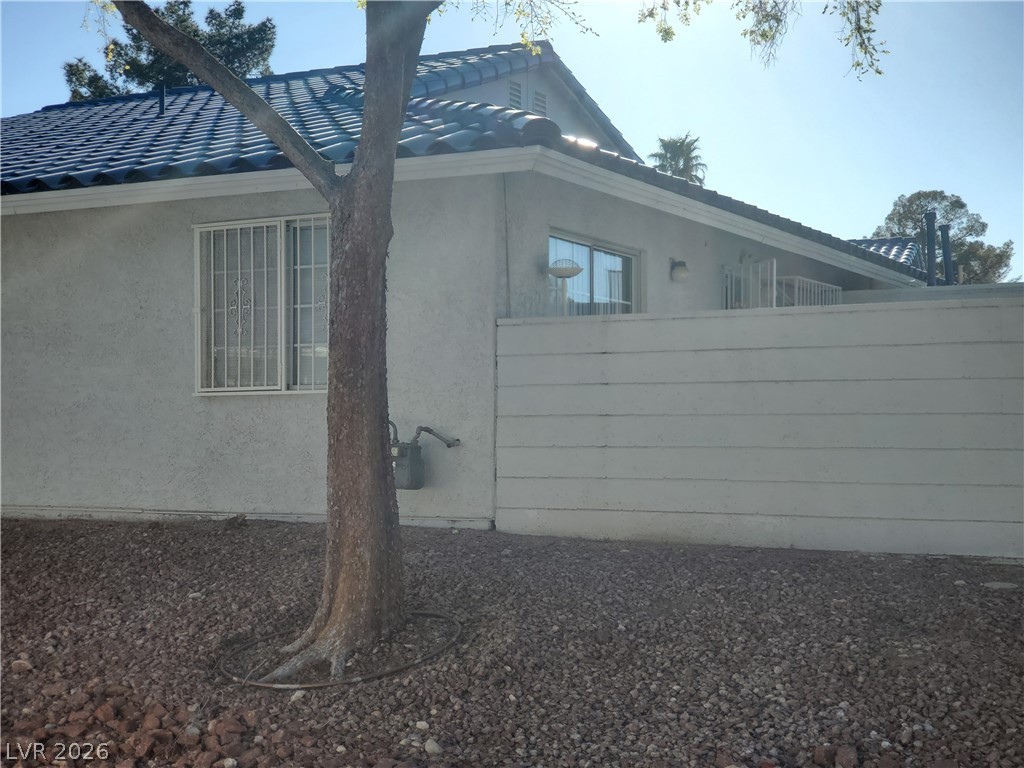 2140 Chertsey Drive B Las Vegas NV 89108