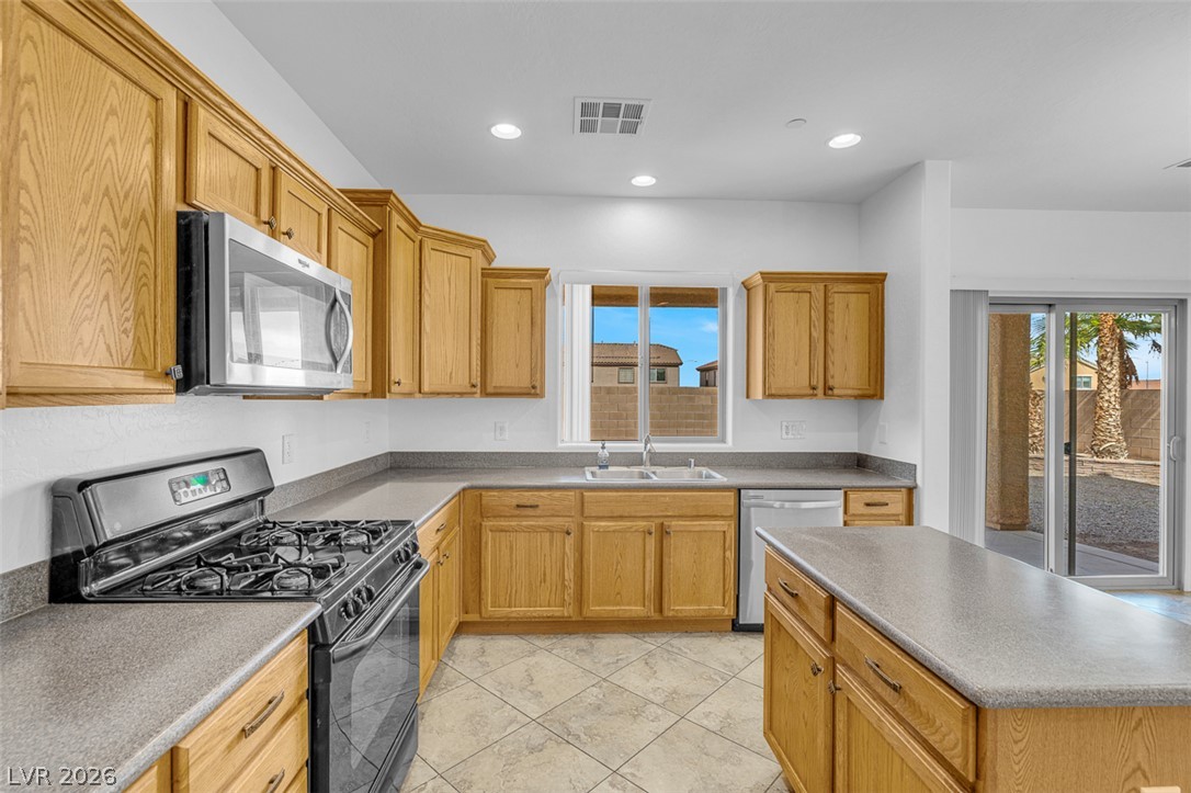 112 Newmiller Street Henderson NV 89002