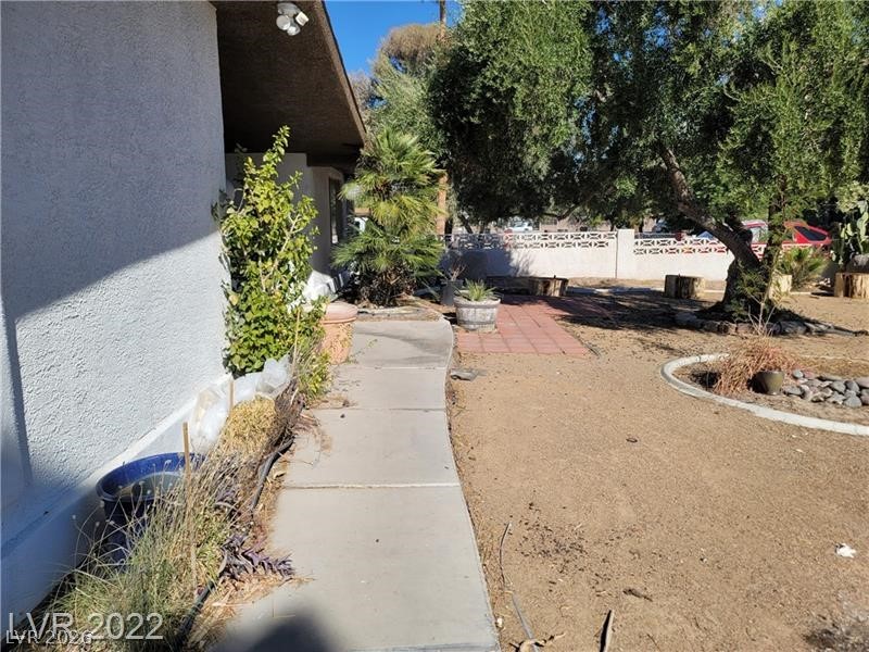 1413 Bryn Mawr Avenue Las Vegas NV 89102