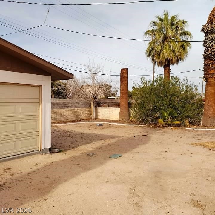 1413 Bryn Mawr Avenue Las Vegas NV 89102