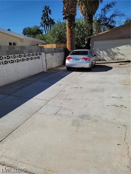 1413 Bryn Mawr Avenue Las Vegas NV 89102