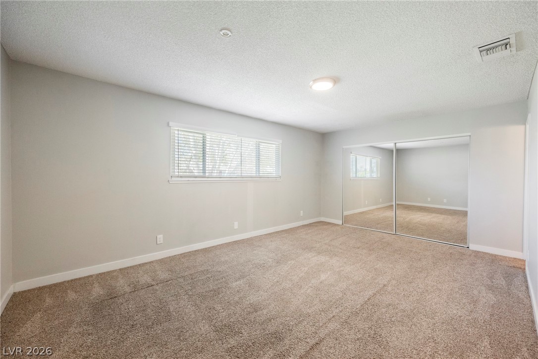 135 Greenbriar Townhouse Way Las Vegas NV 89121