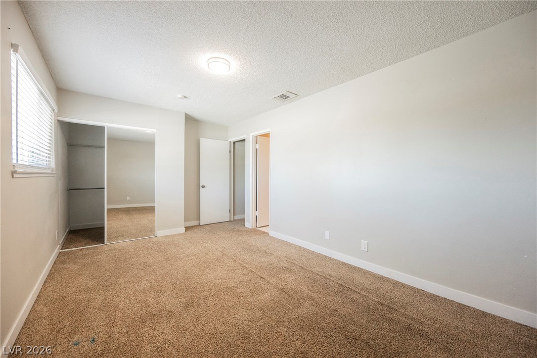 135 Greenbriar Townhouse Way Las Vegas NV 89121