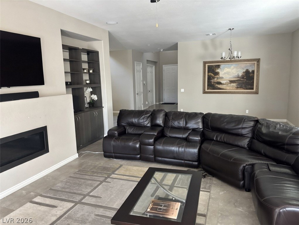 8823 Sherborne Gate Avenue Las Vegas NV 89148