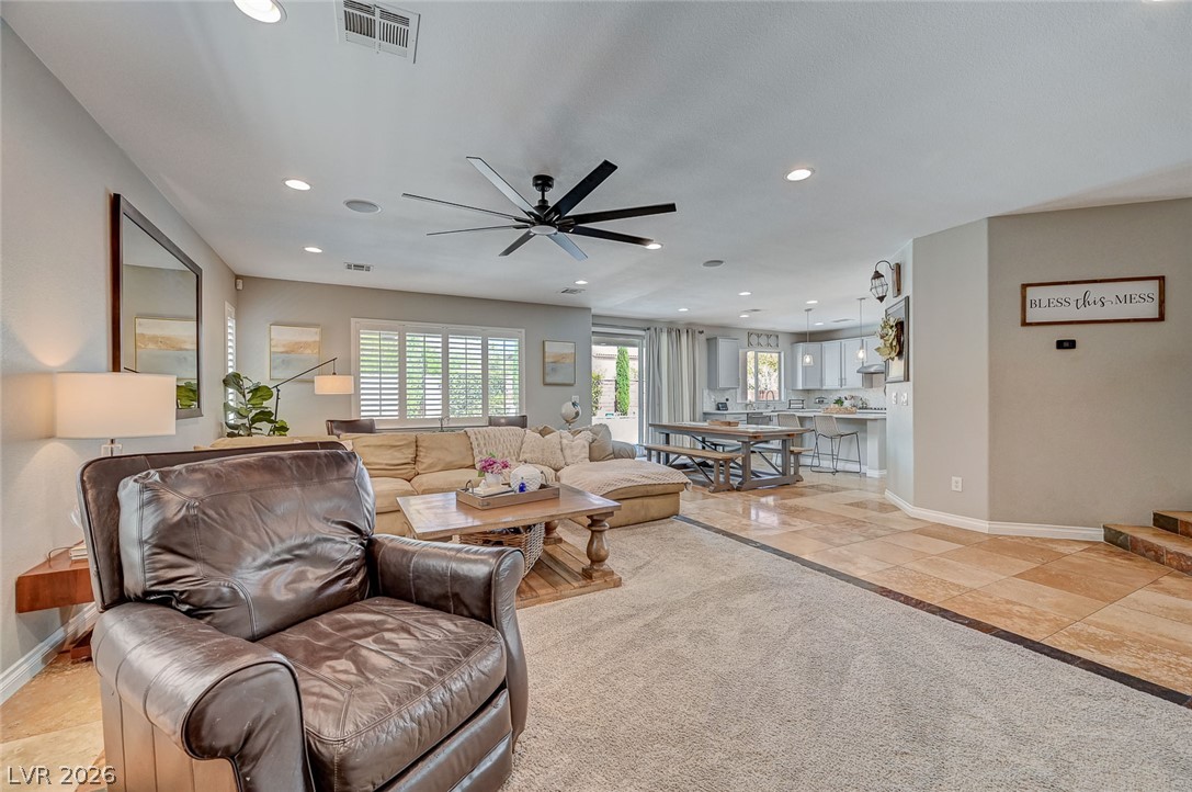 8342 Agnew Valley Court Las Vegas NV 89178