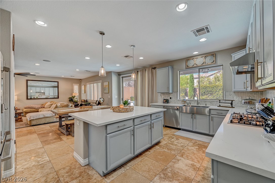 8342 Agnew Valley Court Las Vegas NV 89178