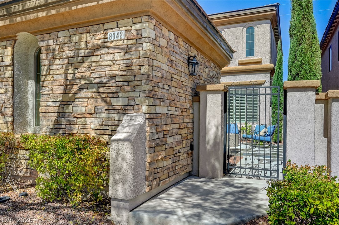 8342 Agnew Valley Court Las Vegas NV 89178