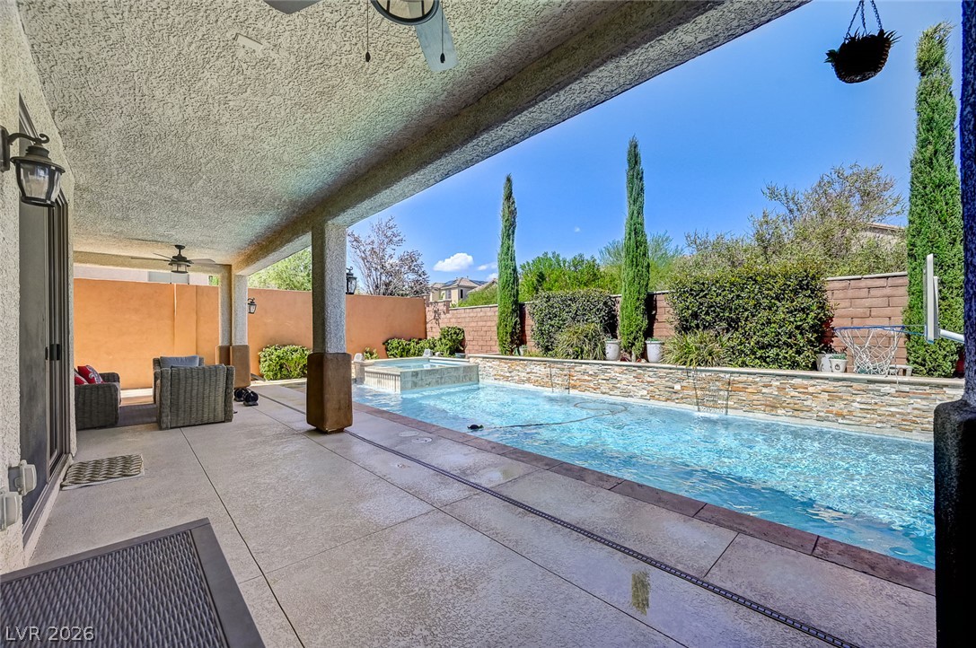 8342 Agnew Valley Court Las Vegas NV 89178