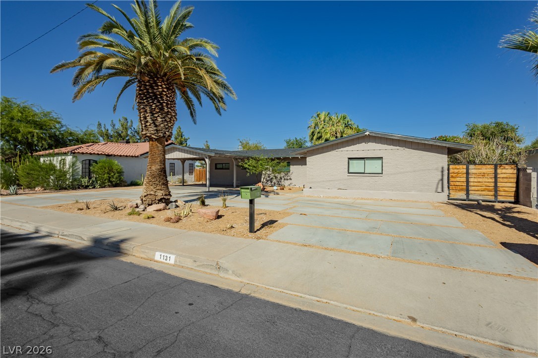 1131 Strong Drive Las Vegas NV 89102