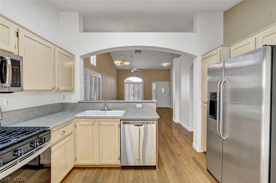 7913 Pottery Creek Drive Las Vegas NV 89128