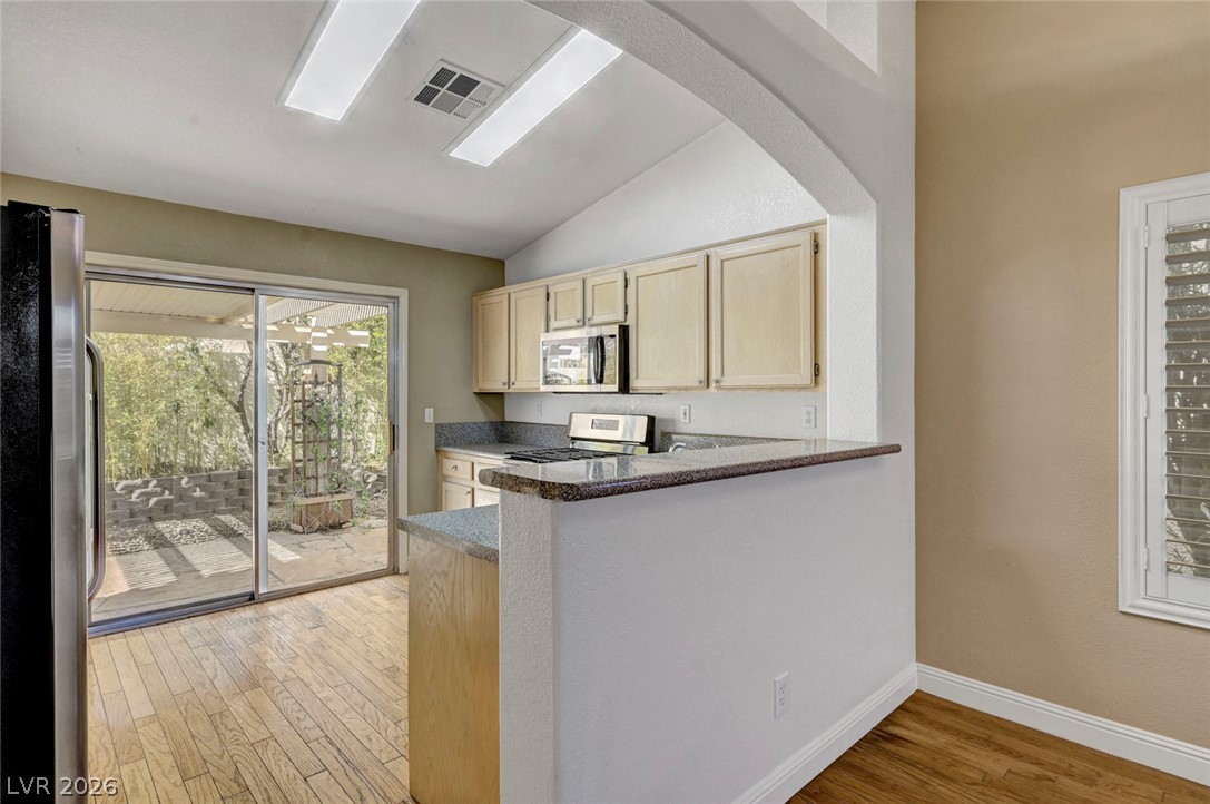 7913 Pottery Creek Drive Las Vegas NV 89128