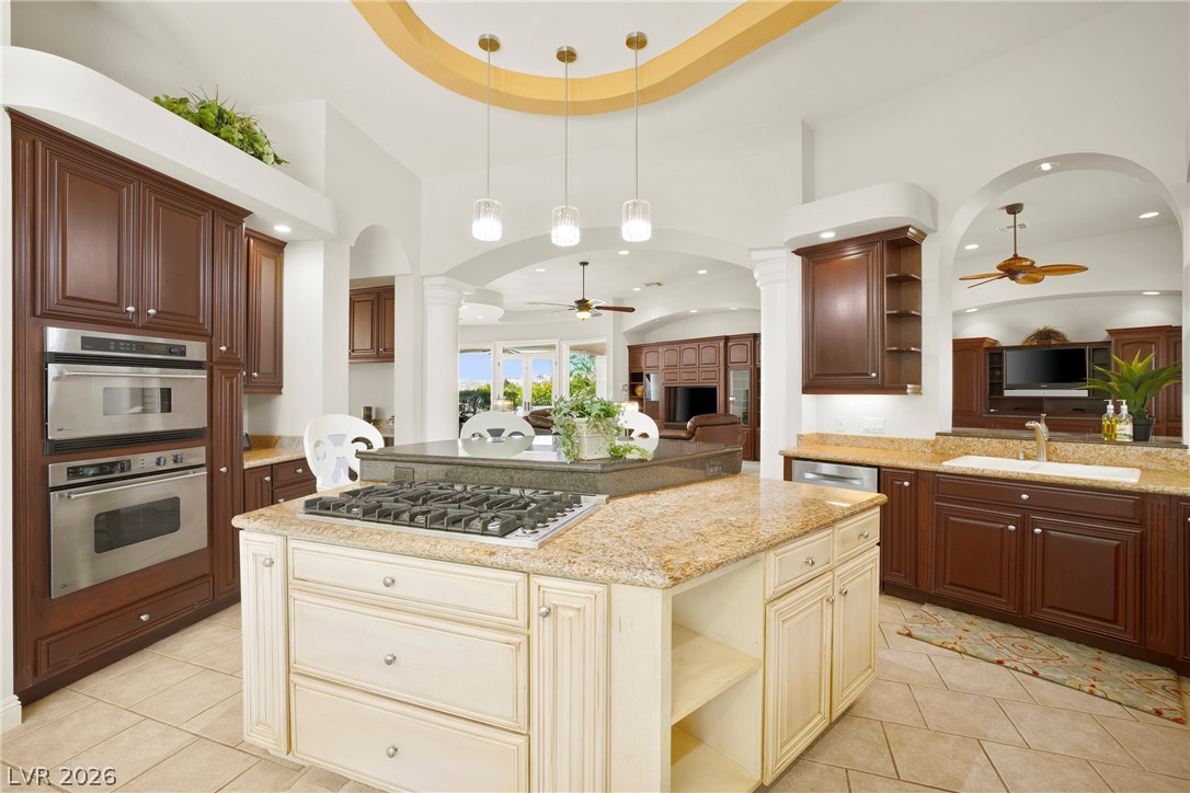 2276 Candlestick Avenue Henderson NV 89052