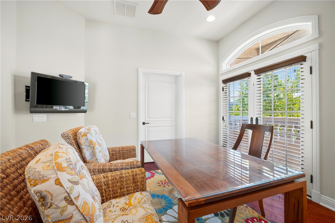 2276 Candlestick Avenue Henderson NV 89052