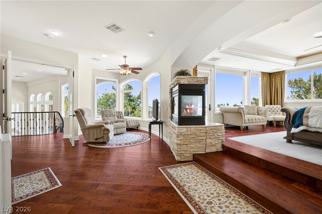 2276 Candlestick Avenue Henderson NV 89052