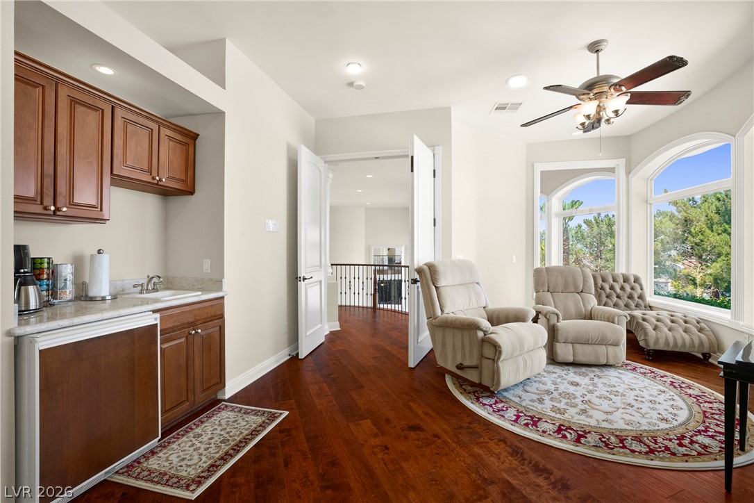 2276 Candlestick Avenue Henderson NV 89052