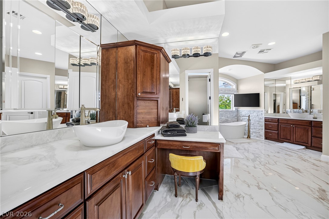2276 Candlestick Avenue Henderson NV 89052
