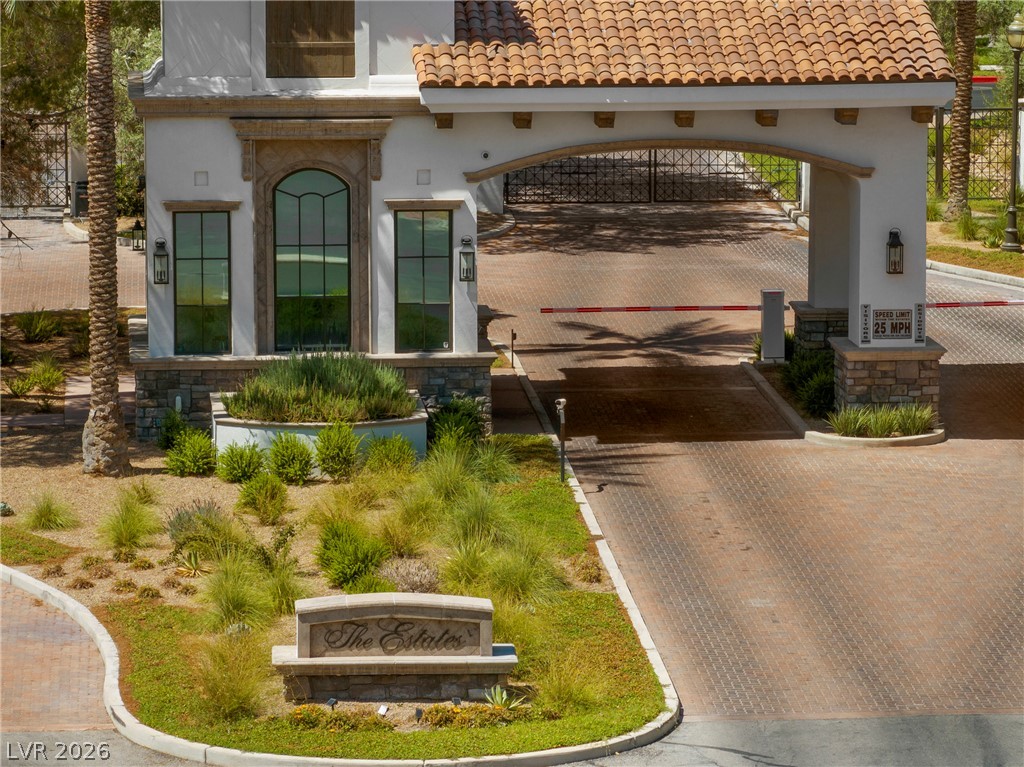 2276 Candlestick Avenue Henderson NV 89052