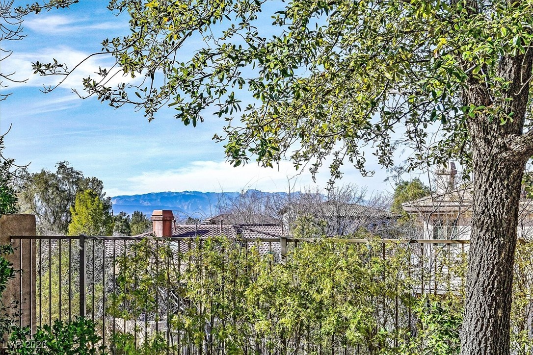 108 Emerald Dunes Circle Henderson NV 89052