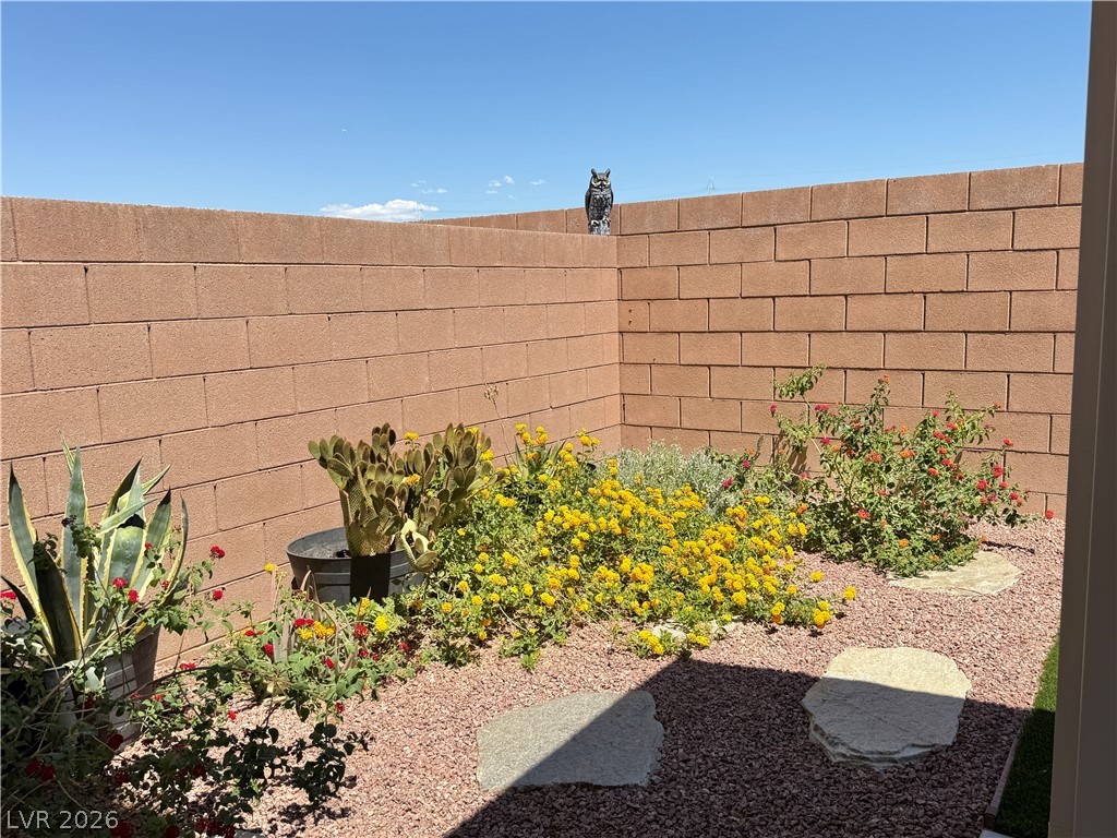 5878 Iris Vineyards Avenue Las Vegas NV 89141
