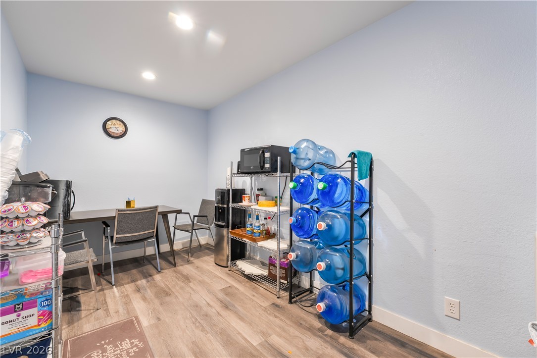 3825 Raymert Drive Las Vegas NV 89121