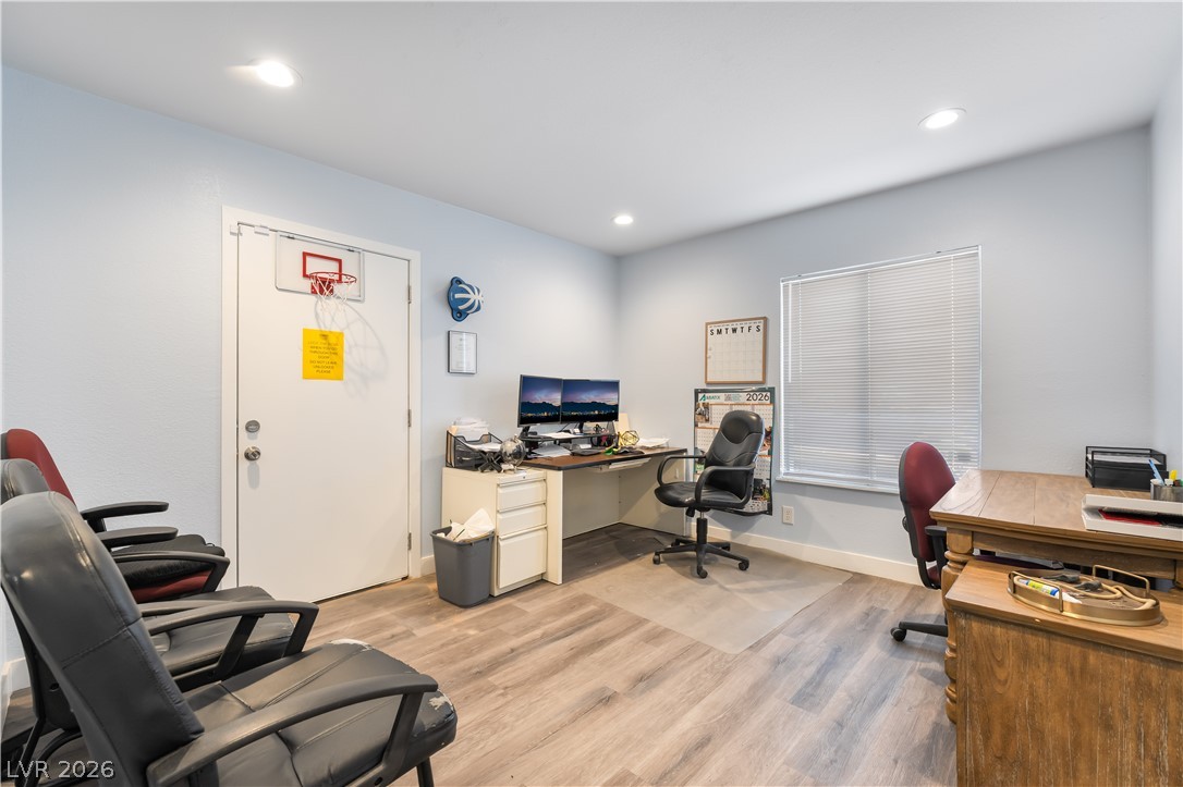 3825 Raymert Drive Las Vegas NV 89121