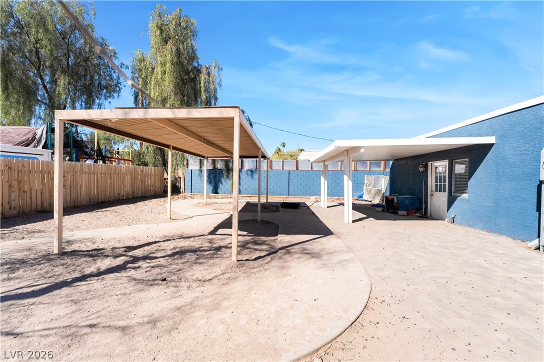 3825 Raymert Drive Las Vegas NV 89121