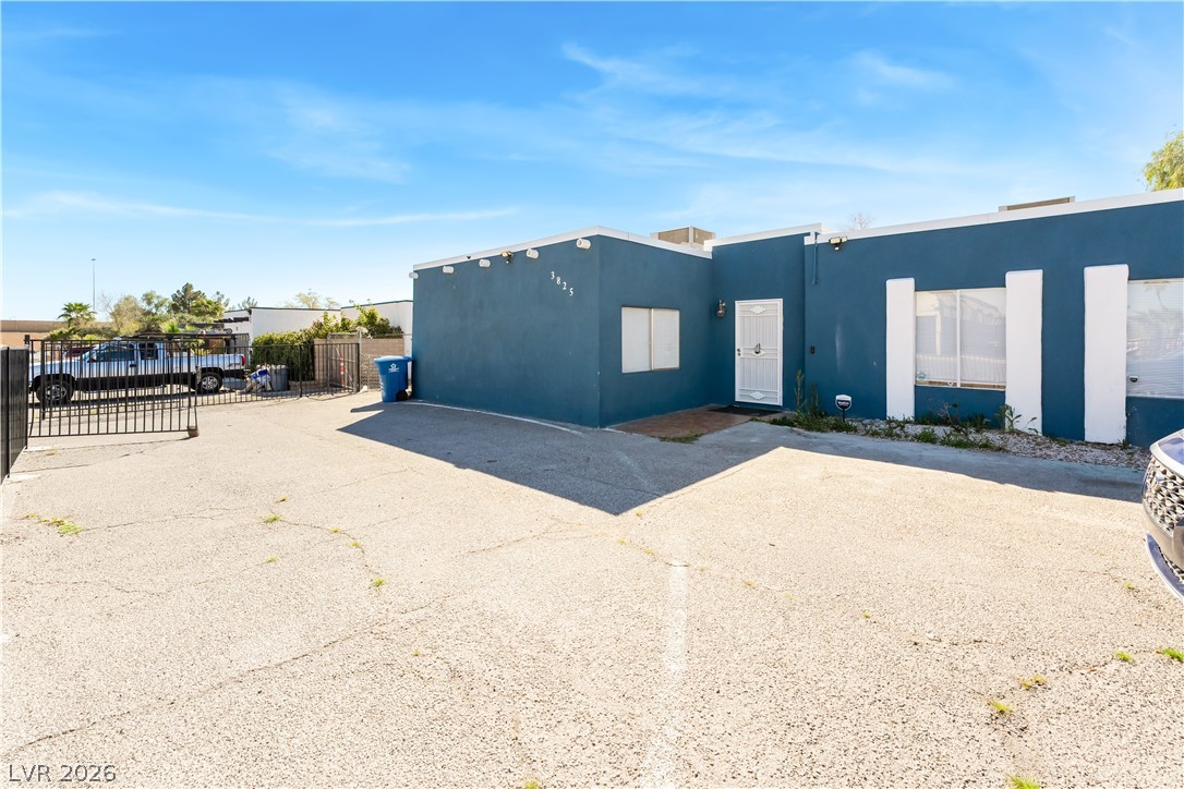 3825 Raymert Drive Las Vegas NV 89121