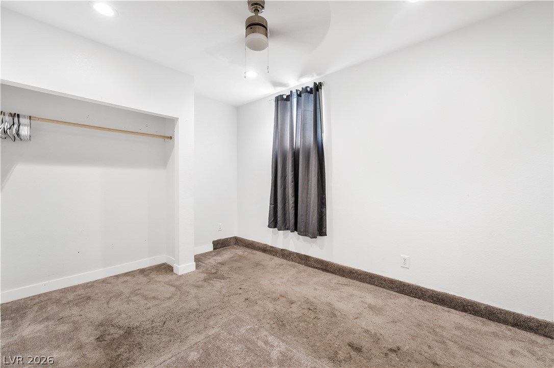 3825 Raymert Drive Las Vegas NV 89121