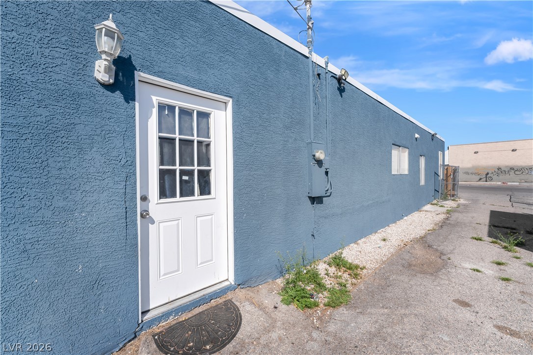 3825 Raymert Drive Las Vegas NV 89121